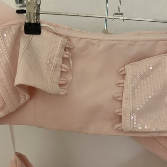 Pink sequin bow and skirt set - Picture 4 of 7